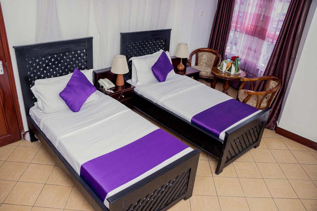 New Hotel Aquiline Αρούσα Εξωτερικό φωτογραφία