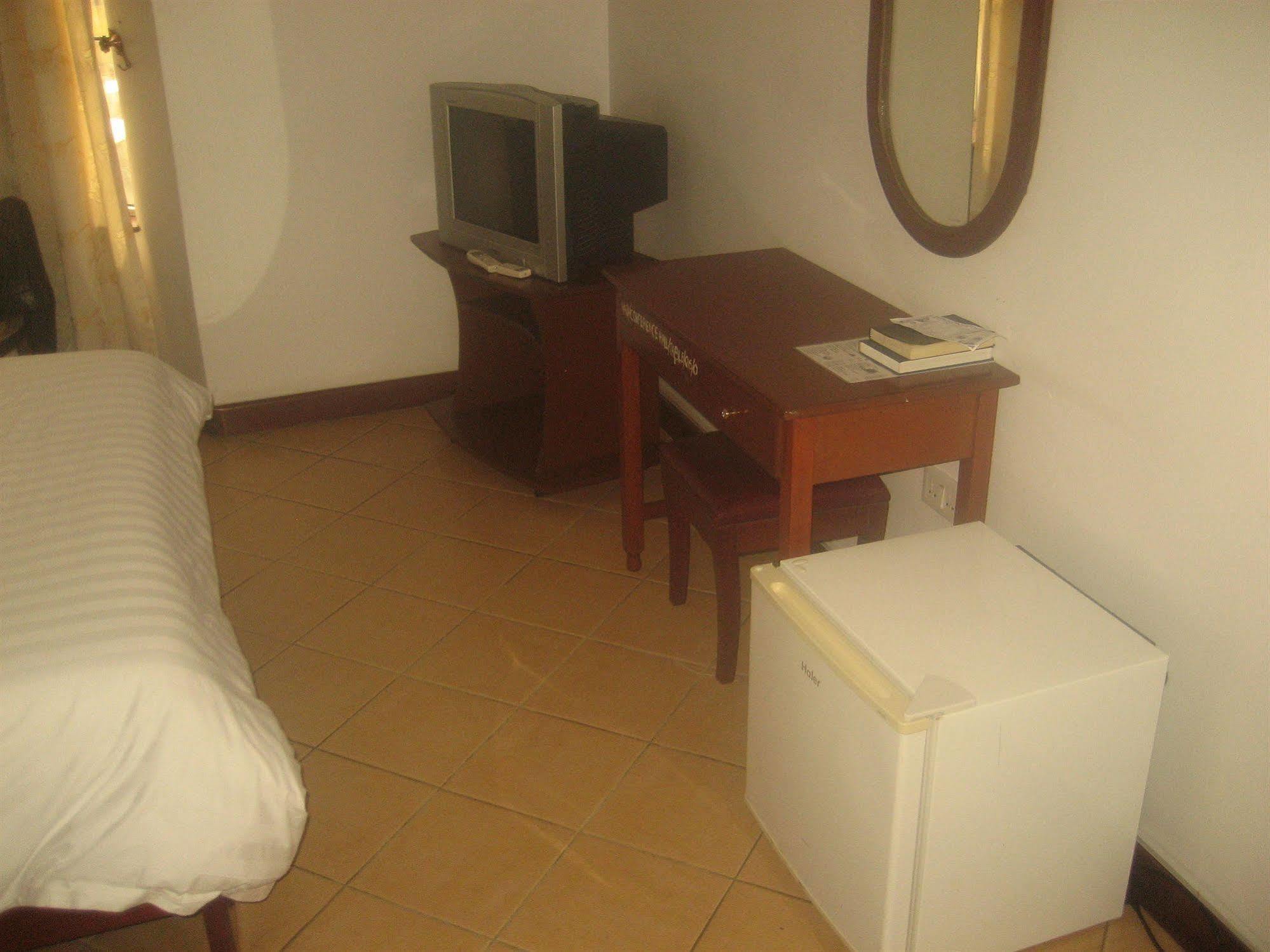 New Hotel Aquiline Αρούσα Εξωτερικό φωτογραφία