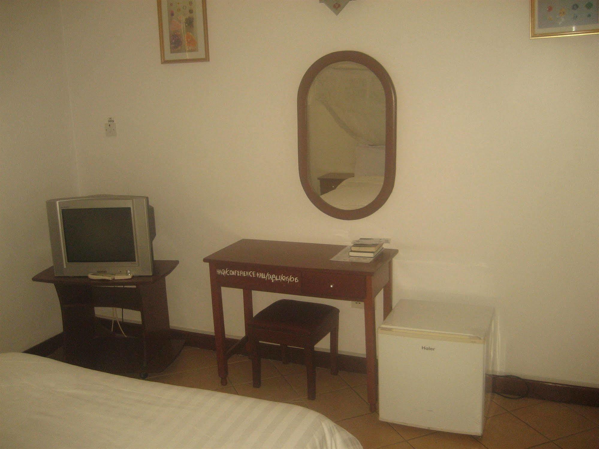 New Hotel Aquiline Αρούσα Εξωτερικό φωτογραφία
